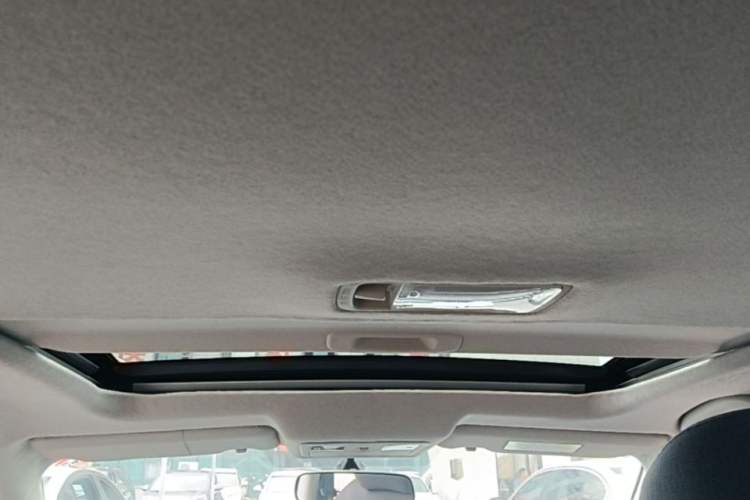 Used Nissan Sylphy 2019 Classic 1.6XE+ CVT SmartConnect Leading Edition Headliner