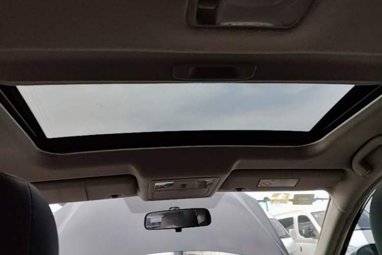Used Nissan Sylphy 2019 Classic 1.6XE+ CVT SmartConnect Leading Edition Headliner
