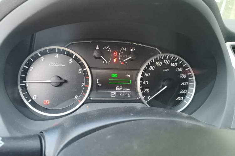 Used Nissan Sylphy 2019 Classic 1.6XL CVT Luxury Edition Instrument Cluster