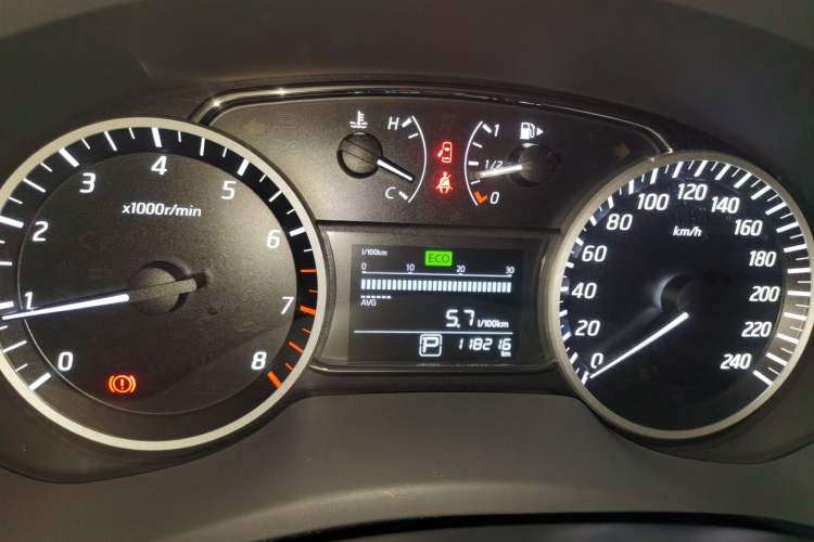 Used Nissan Sylphy 2019 Classic 1.6XL CVT Luxury Edition Instrument Cluster