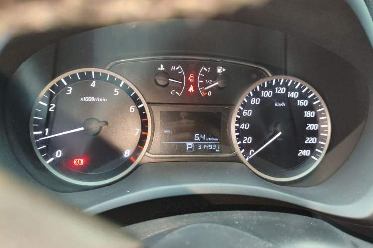 Used Nissan Sylphy 2019 Classic 1.6XL CVT Luxury Edition Instrument Cluster