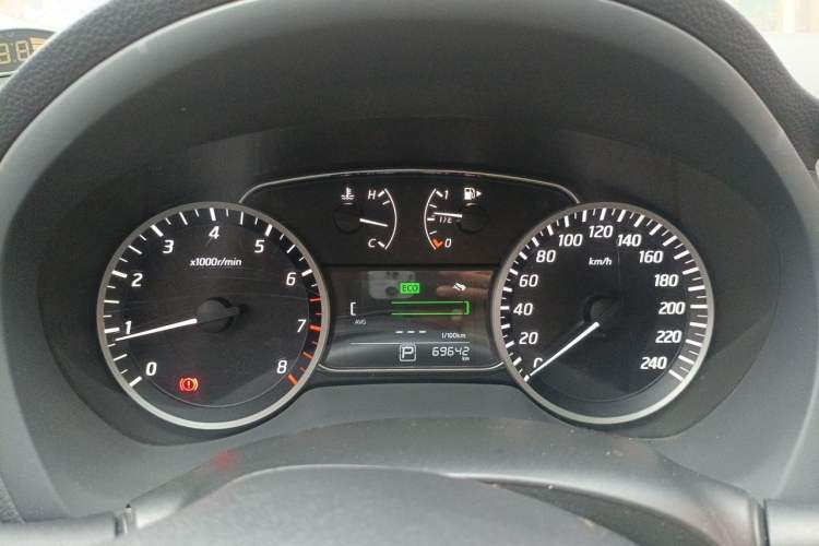 Used Nissan Sylphy 2019 1.6XV CVT Smart Connect Luxury Edition China VI Standard Instrument Cluster