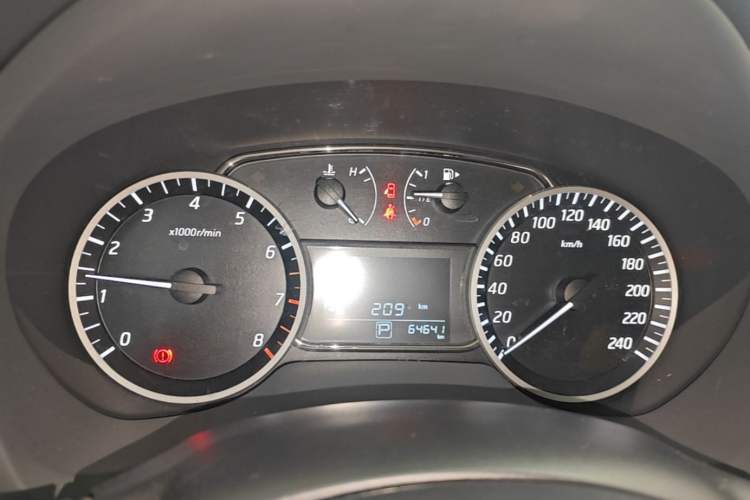 Used Nissan Sylphy 2019 Classic 1.6XL CVT Luxury Edition Instrument Cluster
