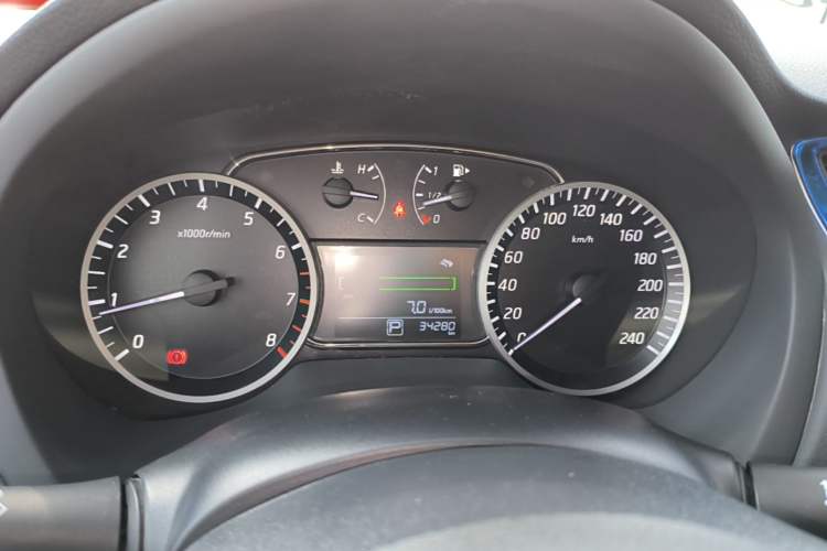 Used Nissan Sylphy 2019 Classic 1.6XL CVT Luxury Edition Instrument Cluster