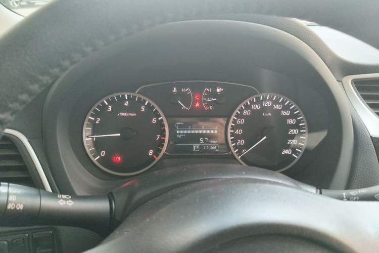Used Nissan Sylphy 2019 1.6XV CVT Smart Connect Luxury Edition China VI Standard Instrument Cluster