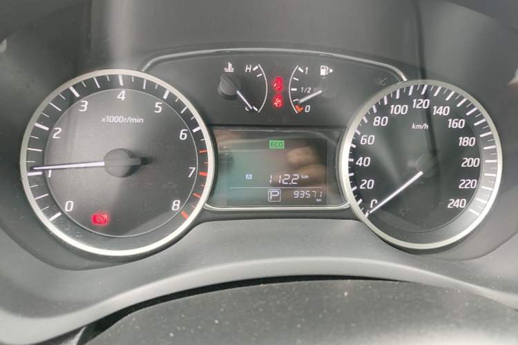 Used Nissan Sylphy 2019 1.6XV CVT Smart Connect Luxury Edition China VI Standard Instrument Cluster