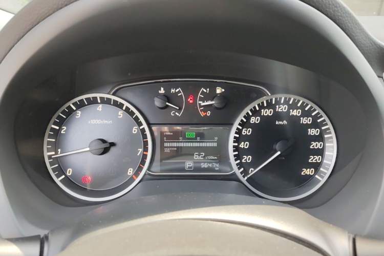 Used Nissan Sylphy 2019 1.6XV CVT Smart Connect Luxury Edition China VI Standard Instrument Cluster