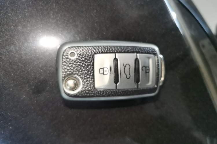 Used Nissan Sylphy 2019 Classic 1.6XE CVT Comfort Edition Interior 1