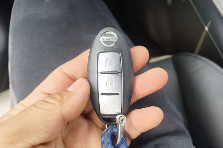 Used Nissan Sylphy 2019 1.6XV CVT Smart Connect Luxury Edition China VI Standard Interior 1