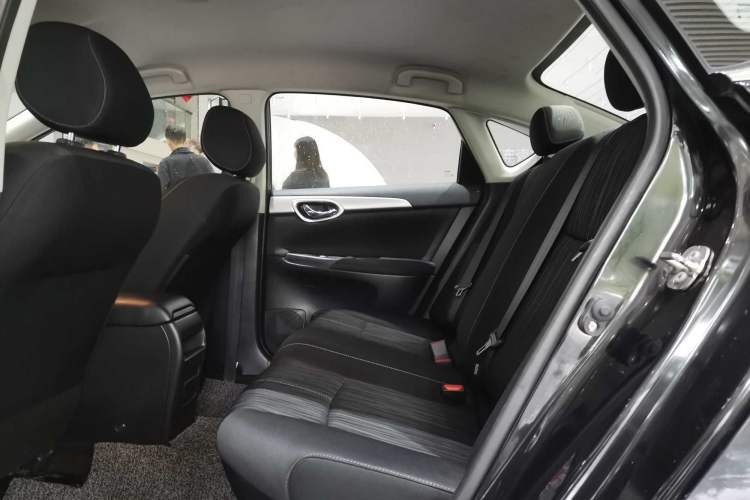 Used Nissan Sylphy 2019 Classic 1.6XE CVT Comfort Edition Interior 3