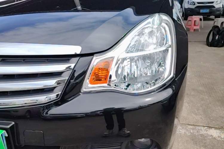 Used Nissan Sylphy 2019 Classic 1.6XE+ CVT SmartConnect Leading Edition Left Front Headlight