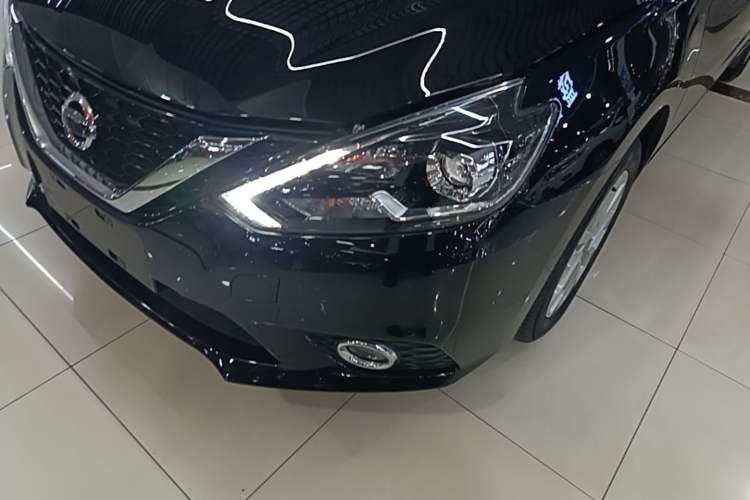 Used Nissan Sylphy 2019 1.6XV CVT Smart Connect Luxury Edition China VI Standard Left Front Headlight