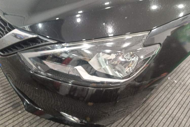 Used Nissan Sylphy 2019 Classic 1.6XL CVT Luxury Edition Left Front Headlight