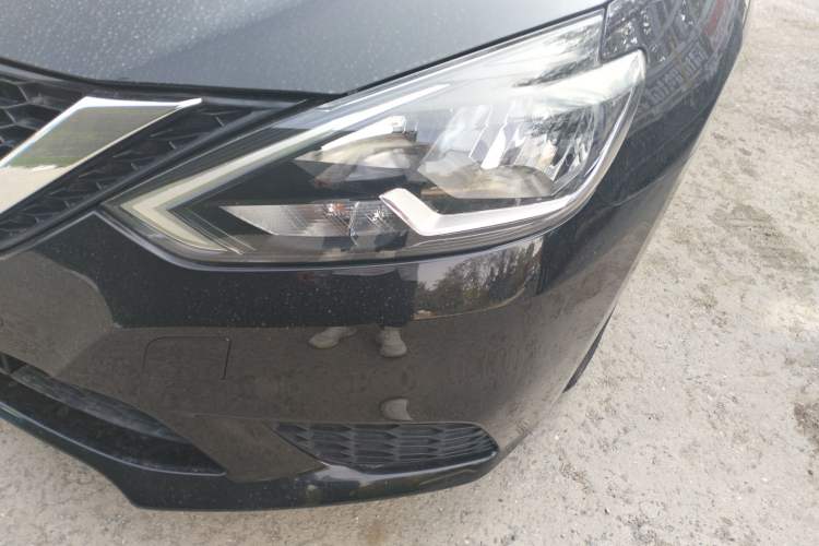 Used Nissan Sylphy 2019 Classic 1.6XE CVT Comfort Edition Left Front Headlight
