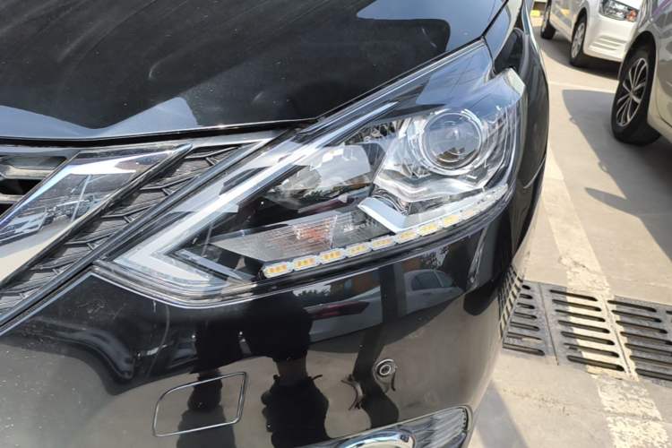 Used Nissan Sylphy 2019 Classic 1.6XL CVT Luxury Edition Left Front Headlight