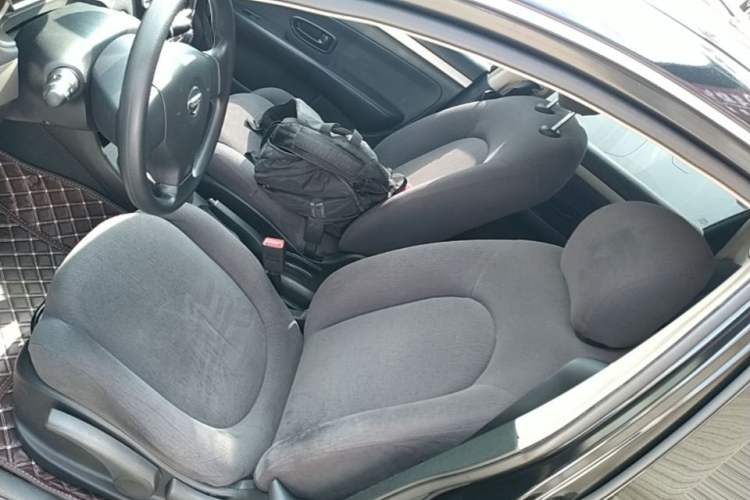 Used Nissan Sylphy 2019 Classic 1.6XE+ CVT SmartConnect Leading Edition Left Front Seat