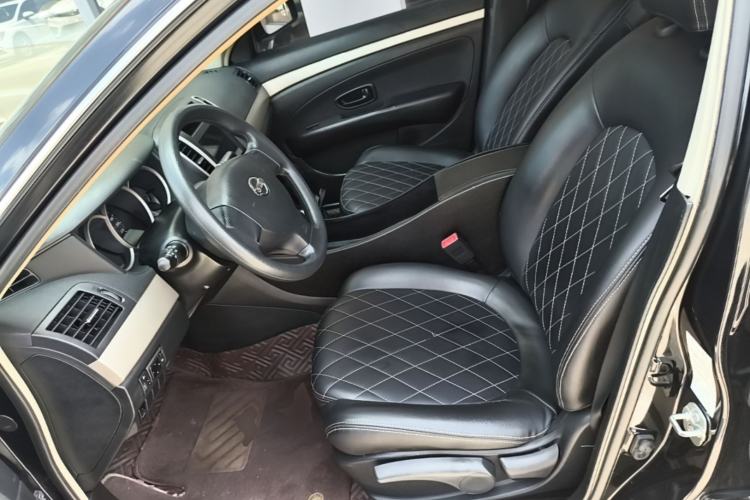 Used Nissan Sylphy 2019 Classic 1.6XE+ CVT SmartConnect Leading Edition Left Front Seat
