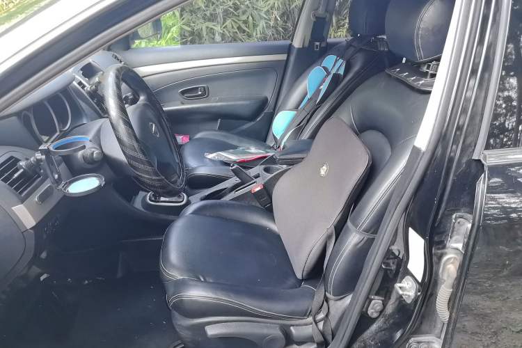 Used Nissan Sylphy 2019 Classic 1.6XE+ CVT Smart Connect Luxury Edition Left Front Seat