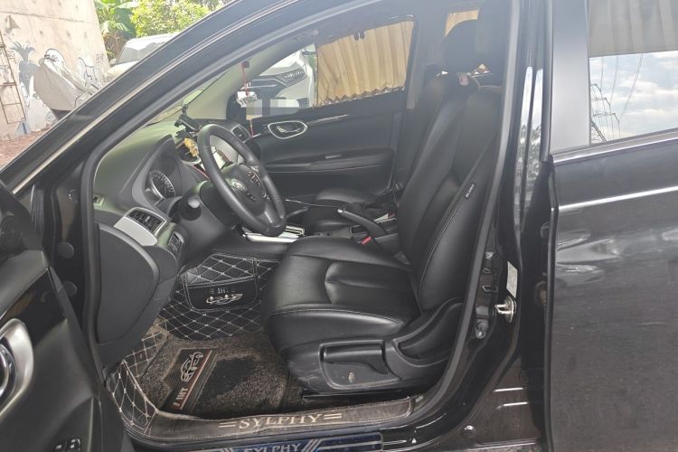 Used Nissan Sylphy 2019 1.6XV CVT Smart Connect Luxury Edition China VI Standard Left Front Seat