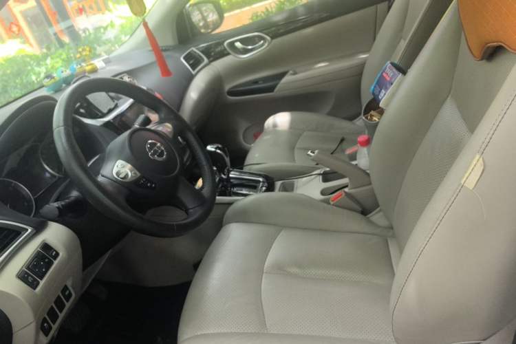Used Nissan Sylphy 2019 1.6XV CVT Smart Connect Luxury Edition China V Standard Left Front Seat