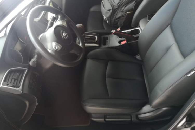 Used Nissan Sylphy 2019 Classic 1.6XL CVT Luxury Edition Left Front Seat