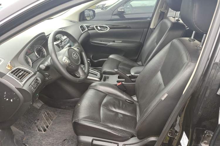 Used Nissan Sylphy 2019 1.6XV CVT Smart Connect Luxury Edition China VI Standard Left Front Seat