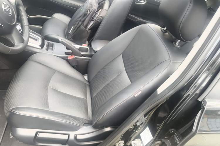 Used Nissan Sylphy 2019 1.6XV CVT Smart Connect Luxury Edition China VI Standard Left Front Seat
