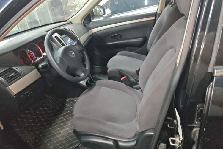 Used Nissan Sylphy 2019 Classic 1.6XE+ CVT SmartConnect Leading Edition Left Front Seat