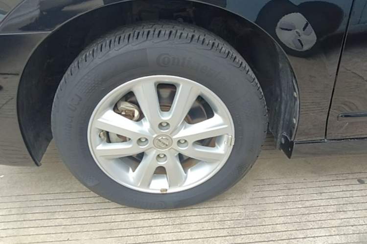 Used Nissan Sylphy 2019 Classic 1.6XE+ CVT SmartConnect Leading Edition Left Front Wheel Hub