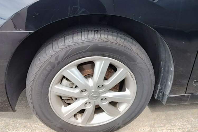 Used Nissan Sylphy 2019 Classic 1.6XE+ CVT SmartConnect Leading Edition Left Front Wheel Hub