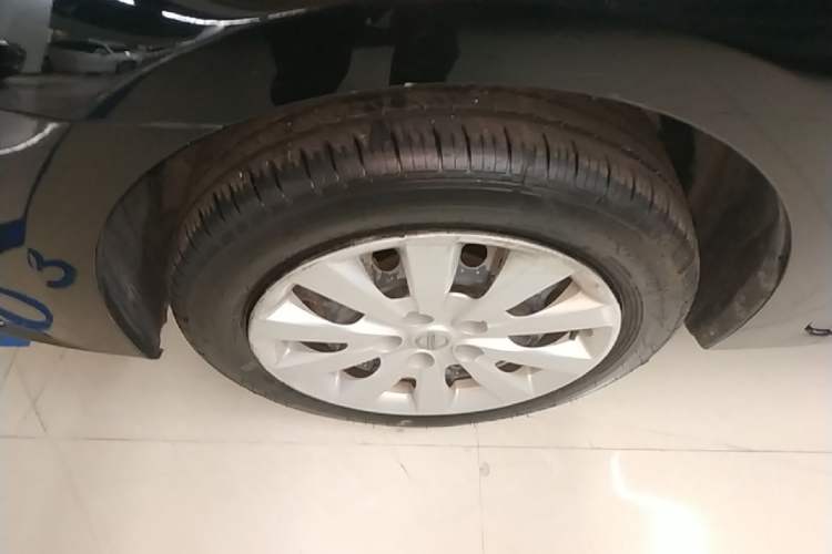 Used Nissan Sylphy 2019 Classic 1.6XE CVT Comfort Edition Left Front Wheel Hub