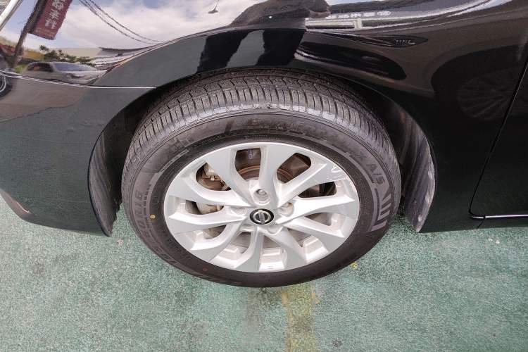 Used Nissan Sylphy 2019 1.6XV CVT Smart Connect Luxury Edition China VI Standard Left Front Wheel Hub