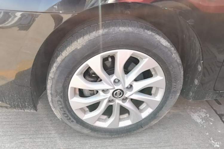 Used Nissan Sylphy 2019 1.6XV CVT Smart Connect Luxury Edition China VI Standard Left Front Wheel Hub