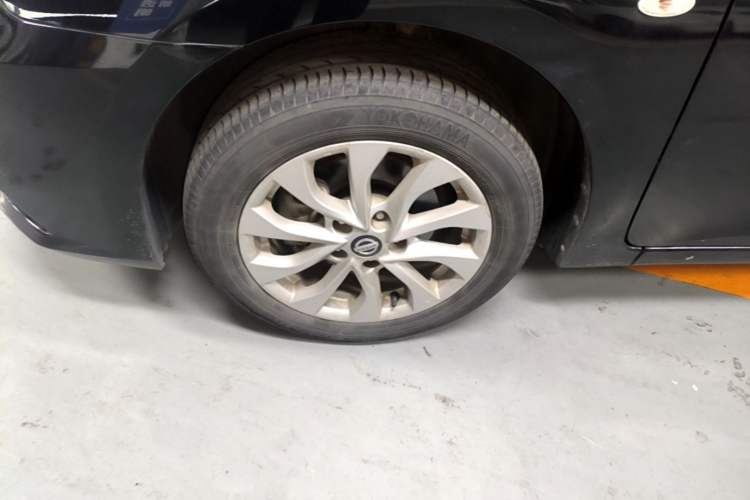 Used Nissan Sylphy 2019 Classic 1.6XL CVT Luxury Edition Left Front Wheel Hub