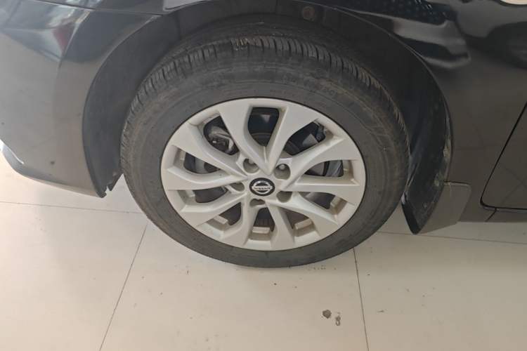 Used Nissan Sylphy 2019 Classic 1.6XL CVT Luxury Edition Left Front Wheel Hub