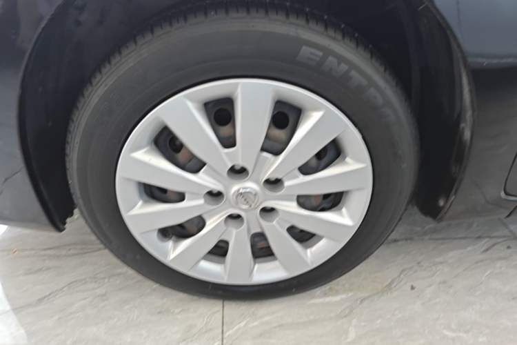 Used Nissan Sylphy 2019 Classic 1.6XE CVT Comfort Edition Left Front Wheel Hub
