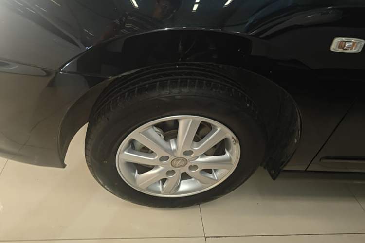 Used Nissan Sylphy 2019 Classic 1.6XE+ CVT SmartConnect Leading Edition Left Front Wheel Hub