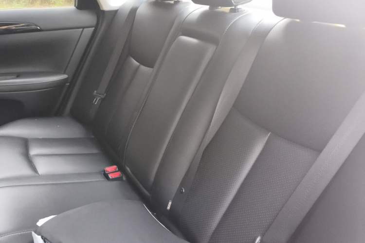 Used Nissan Sylphy 2019 Classic 1.6XL CVT Luxury Edition Left Rear Seat