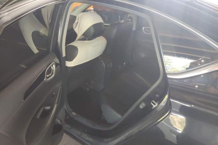 Used Nissan Sylphy 2019 Classic 1.6XL CVT Luxury Edition Left Rear Seat