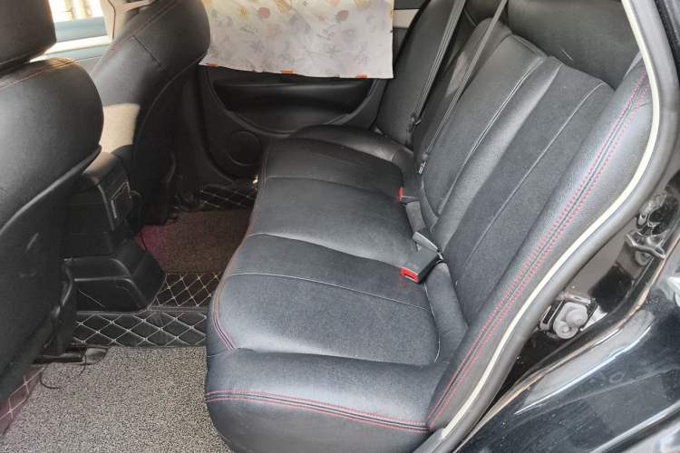 Used Nissan Sylphy 2019 Classic 1.6XE+ CVT SmartConnect Leading Edition Left Rear Seat