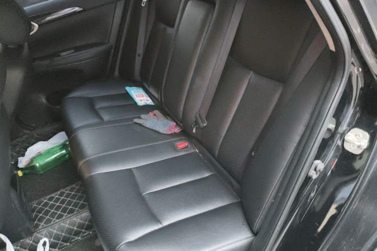 Used Nissan Sylphy 2019 Classic 1.6XL CVT Luxury Edition Left Rear Seat