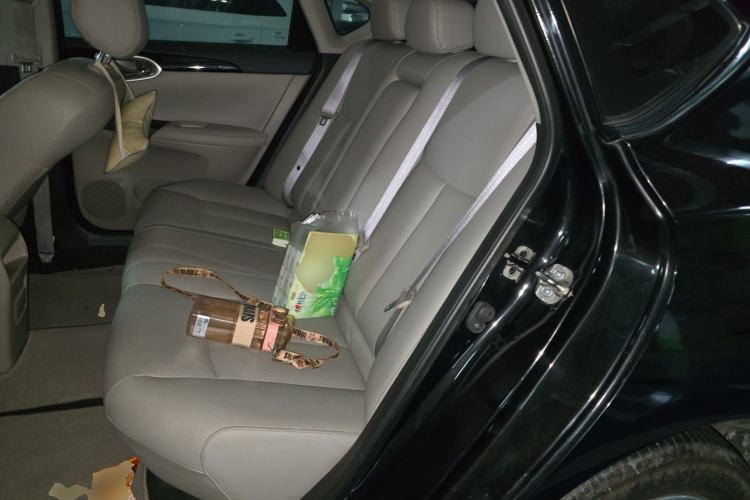Used Nissan Sylphy 2019 Classic 1.6XL CVT Luxury Edition Left Rear Seat