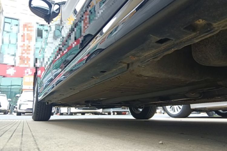 Used Nissan Sylphy 2019 Classic 1.6XE+ CVT SmartConnect Leading Edition Left Side Sill