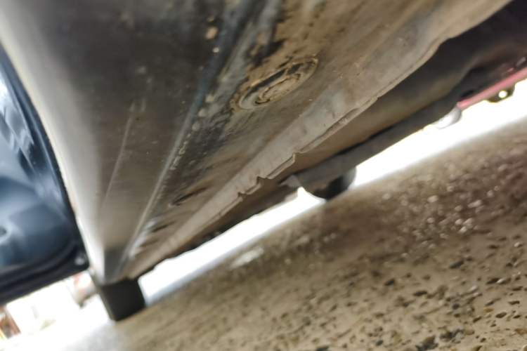 Used Nissan Sylphy 2019 Classic 1.6XL CVT Luxury Edition Left Side Sill