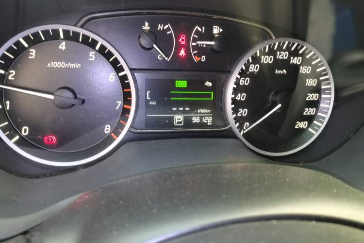 Used Nissan Sylphy 2019 Classic 1.6XE CVT Comfort Edition Odometer Close Up