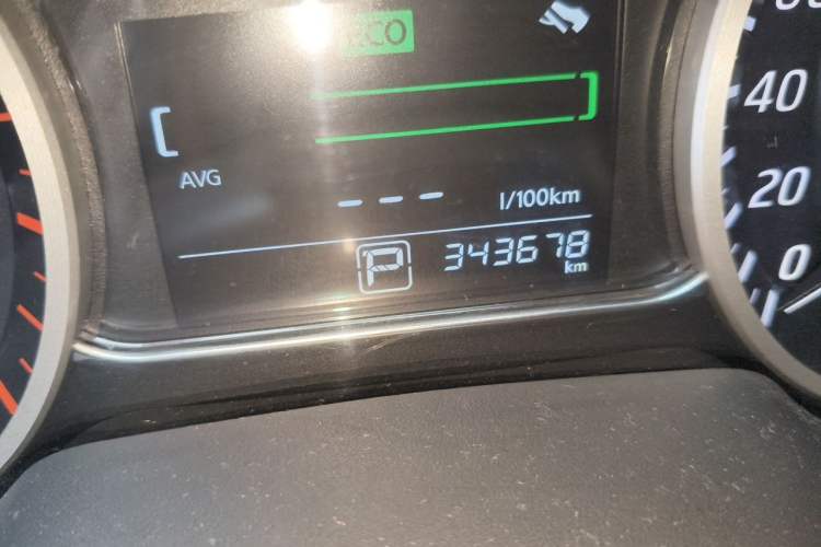 Used Nissan Sylphy 2019 1.6XV CVT Smart Connect Luxury Edition China V Standard Odometer Close Up