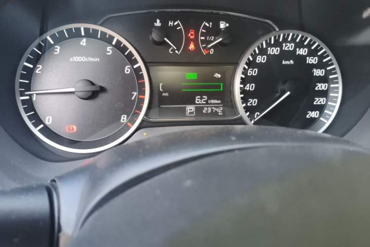 Used Nissan Sylphy 2019 Classic 1.6XL CVT Luxury Edition Odometer Close Up