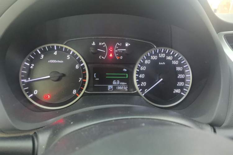 Used Nissan Sylphy 2019 1.6XV CVT Smart Connect Luxury Edition China V Standard Odometer Close Up
