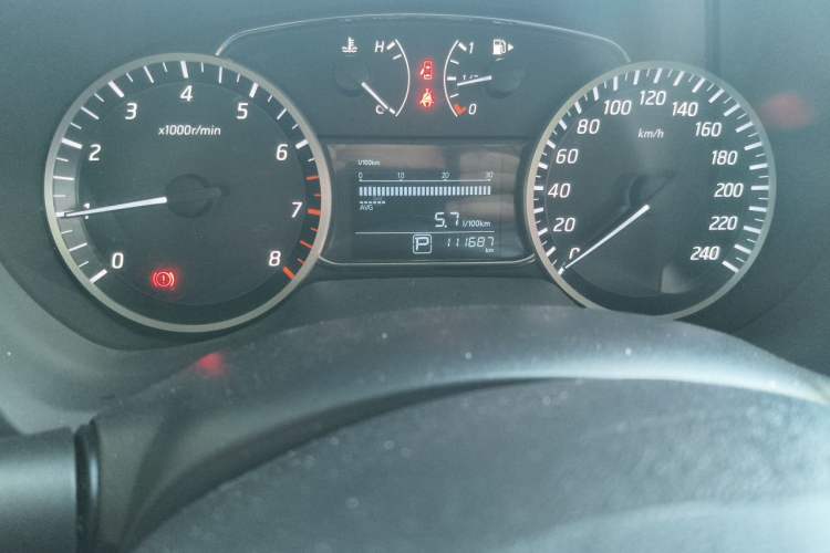 Used Nissan Sylphy 2019 1.6XV CVT Smart Connect Luxury Edition China VI Standard Odometer Close Up