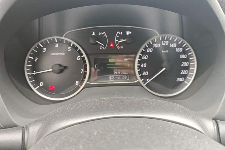 Used Nissan Sylphy 2019 1.6XV CVT Smart Connect Luxury Edition China VI Standard Odometer Close Up